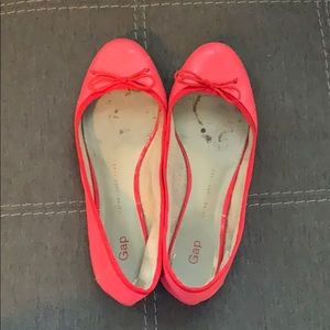GAP classic ballet red flat